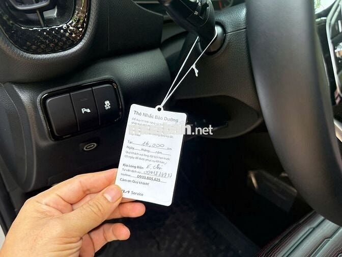 Kia Sonet 2023 Premium 1.5 AT - 12000 km