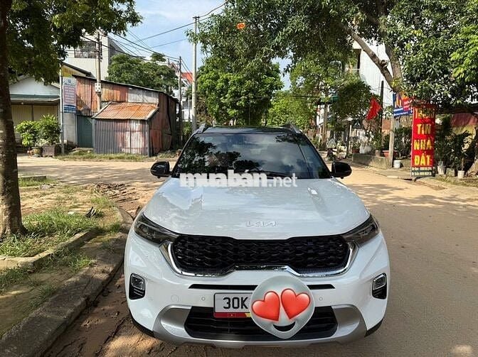 Kia Sonet 2023 Premium 1.5 AT - 12000 km