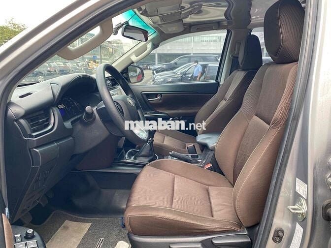 Toyota Fortuner 2017 2.4G 4x2 MT - 66000 km