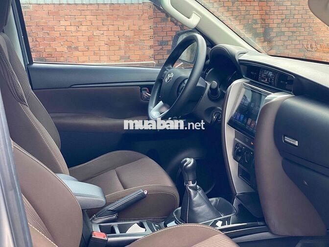 Toyota Fortuner 2017 2.4G 4x2 MT - 66000 km