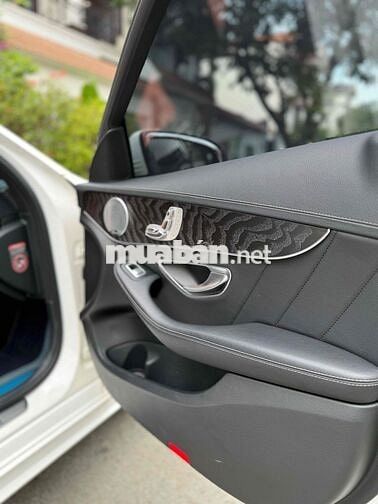 Mercedes Benz C Class 2015 C300 AMG - full lịch sử
