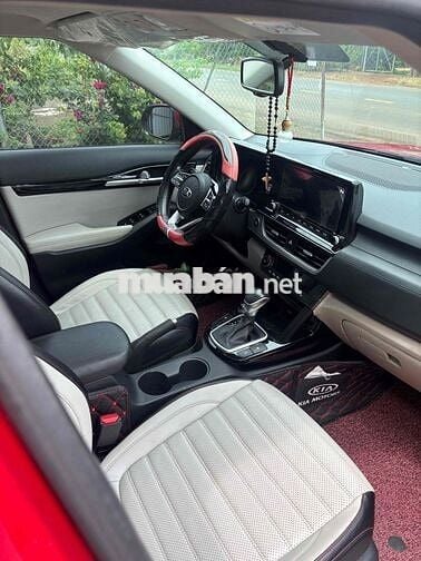 Kia Seltos 2021 1.4 DCT Premium - 64000 km