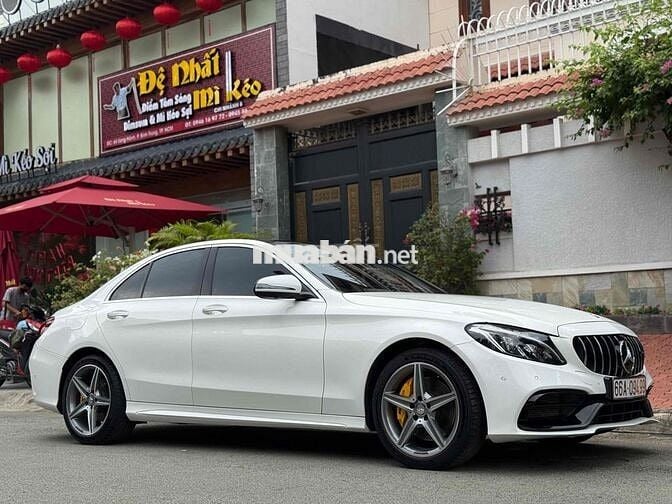 Mercedes Benz C Class 2015 C300 AMG - full lịch sử