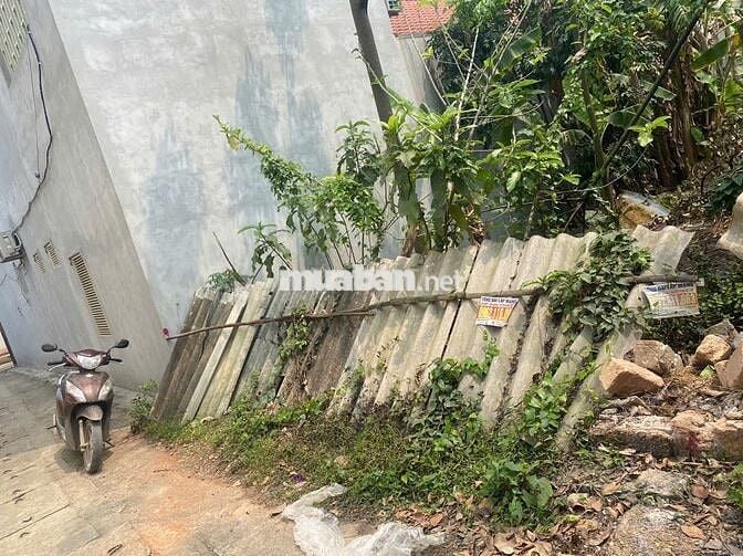 ĐẤT ĐẸP TRUNG SƠN TRẦM – Ô TÔ VÀO TẬN NƠI – 82,5M² – GIÁ 2,6 TỶ