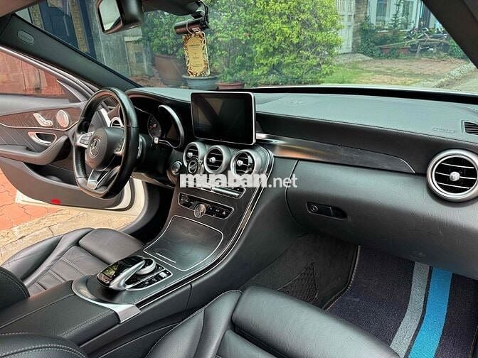 Mercedes Benz C Class 2015 C300 AMG - full lịch sử