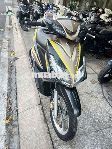 Yamaha Luvias Fi 2016 mới 90% biển số thành phố