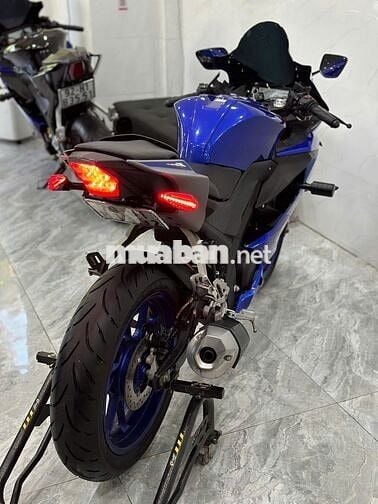 Yamaha R15 V3 2022 155vva mới 99 zin leng keng