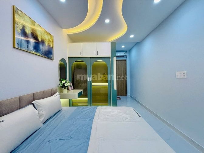 Nhà 3,1 x 15 đúc 1 trệt 3 lầu quang Trung phường 10 gò vấp 