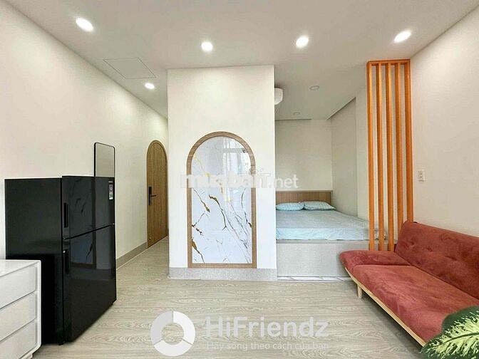 HÌNH THẬT GIÁ THẬT STUDIO THANG MÁY NGAY TOÀ NHÀ VIETTEL, VX DÂN CHỦ