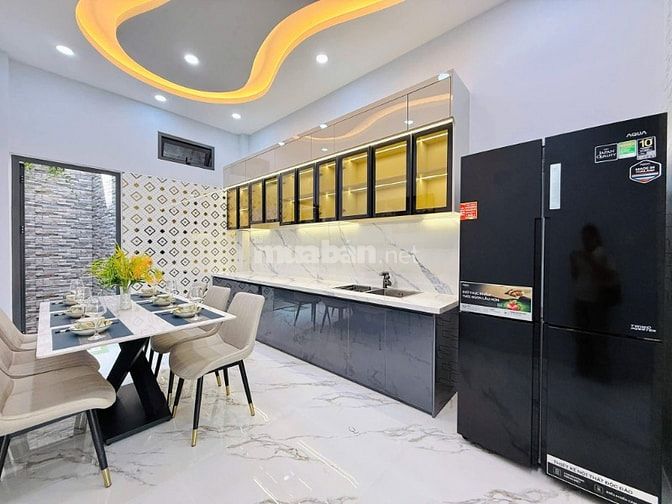 Nhà 3,1 x 15 đúc 1 trệt 3 lầu quang Trung phường 10 gò vấp 