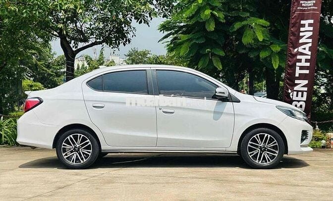 Mitsubishi Attrage 2021 CVT Premium - 61000 km