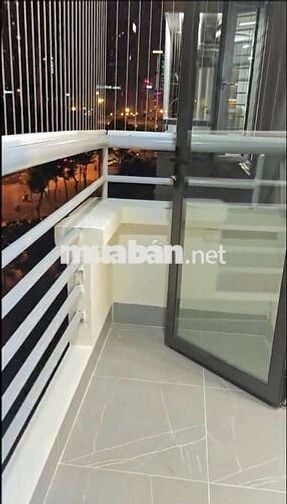 Bán gấp căn CT1 Mễ Trì Hạ. DT 100m - 3PN, 2WC. Giá TL