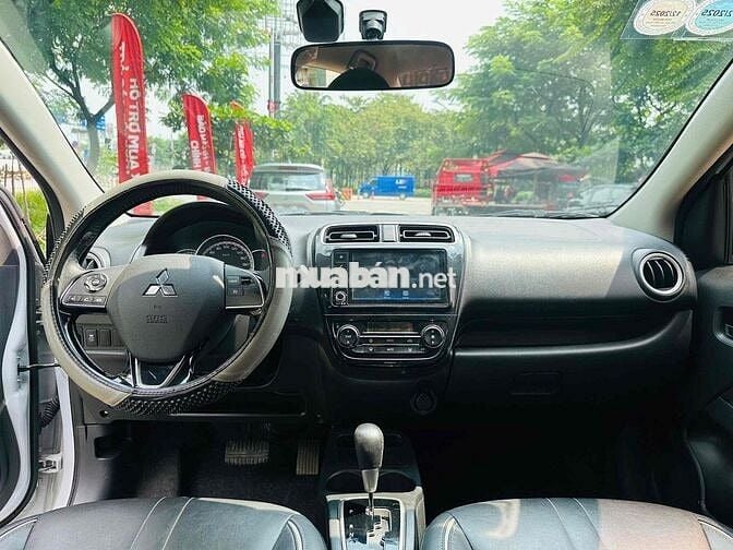 Mitsubishi Attrage 2021 CVT Premium - 61000 km
