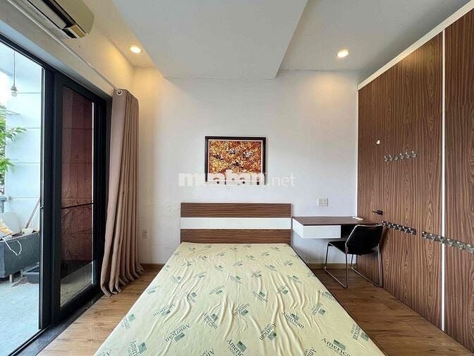 Căn Hộ Studio 40m2 Full Luxury NT 2 Balcon Lớn Ngay Ngã 6 Cộng Hoà