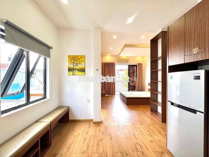 Căn Hộ Studio 40m2 Full Luxury NT 2 Balcon Lớn Ngay Ngã 6 Cộng Hoà