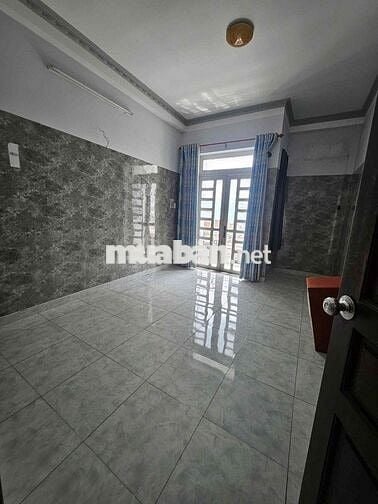 Trệt lửng 2 lầu 7*8; 4pn sân thượng Rẻ chốt lẹ