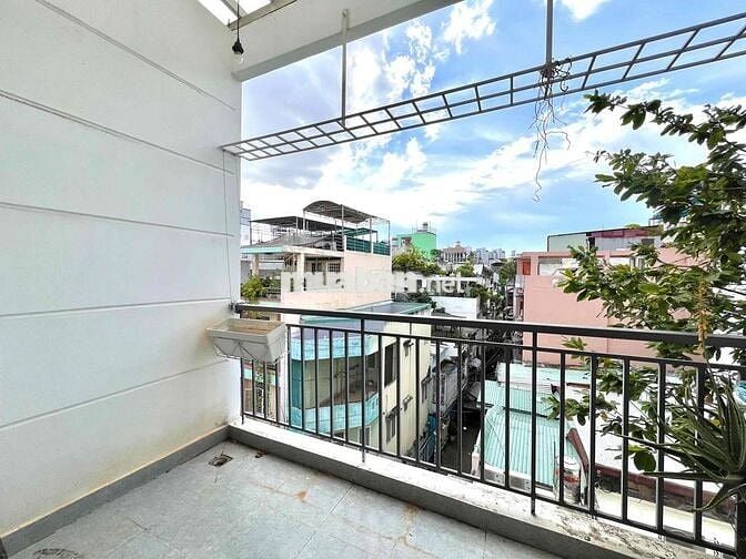 Căn Hộ Studio 40m2 Full Luxury NT 2 Balcon Lớn Ngay Ngã 6 Cộng Hoà