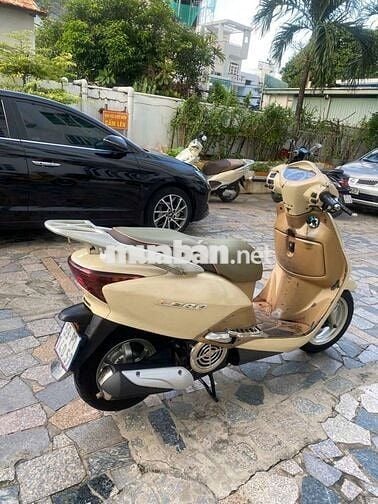 Xe Honda lead fi 2011