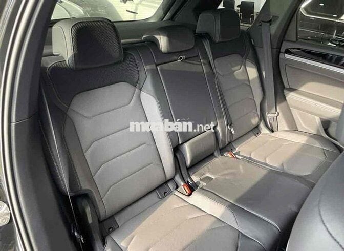 Volkswagen Touareg R-Line 2025