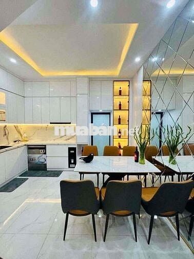 Cực Sốc ! Nhà Phố Thái Hà -Lô Góc 2 Thoáng -OTO Vào Cửa -Full Nội Thất
