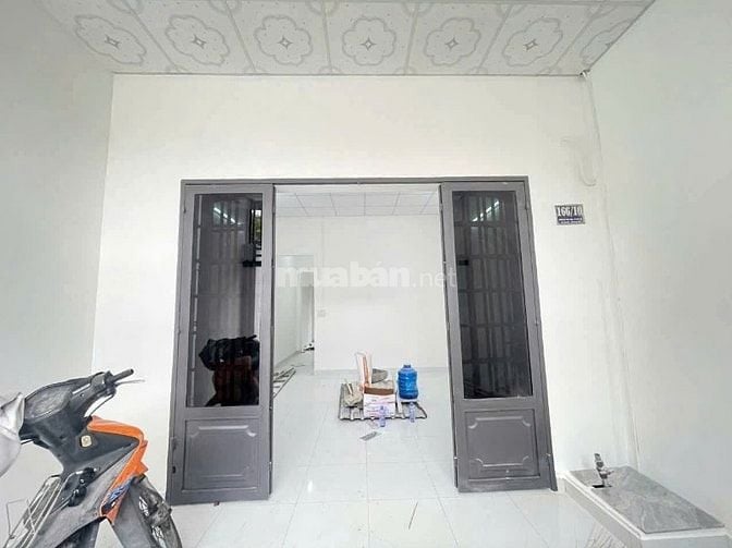 Bán Nhà 4 × 16m mặt tiền đường nhựa xã Củ Chi..