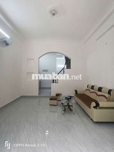🏠 BÁN NHÀ ĐẸP 1 TRỆT 1 LẦU – PHẠM VĂN BẠCH

 Hẻm 1 xẹt Phạm văn Bạch