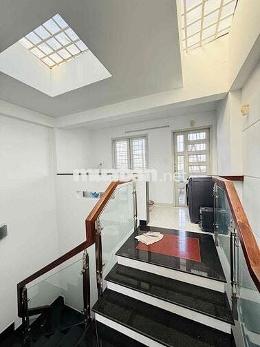🏡 SIÊU PHẨM 5 TẦNG – 5 PN – HẺM XE HƠI CHUẨN –  NGAY CHỢ PHẠM VĂN-7.3T