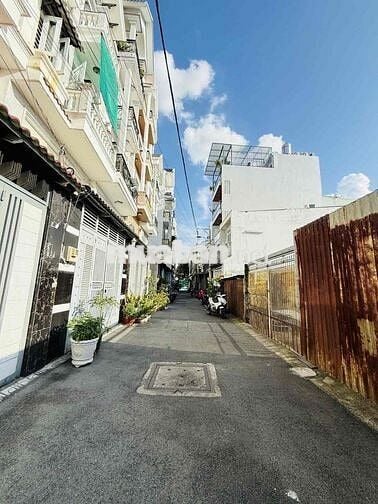 🏡 SIÊU PHẨM 5 TẦNG – 5 PN – HẺM XE HƠI CHUẨN –  NGAY CHỢ PHẠM VĂN-7.3T
