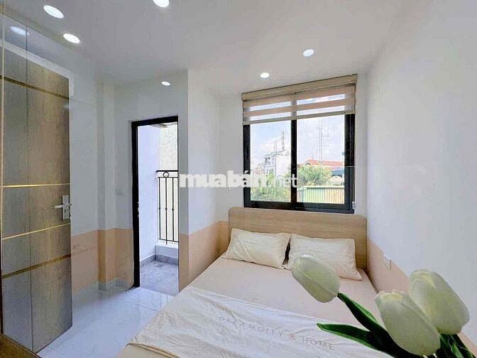 CCMN PHỐ NGUYỄN LƯƠNG BẰNG. 1N1K . BAN CÔNG. THANG MÁY.