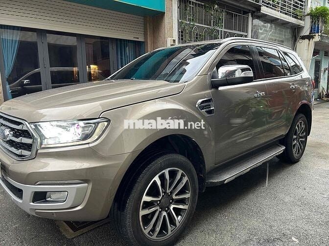 Ford Everest 2019 Titanium 2.0L AT - 1 chủ