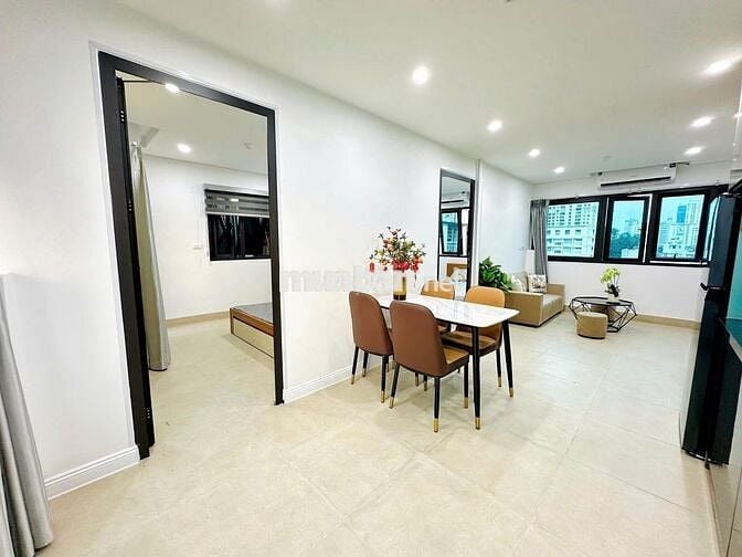 TRỐNG SẴN CĂN HỘ 2 PHÒNG NGỦ SIÊU THOÁNG NGAY VINCOM NGUYỄN CHÍ THANH