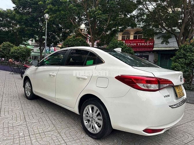 Toyota Vios 2020 1.5E MT - 172000 km