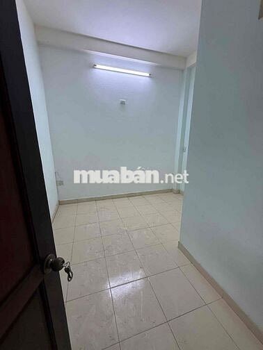 Cho thuê căn hộ tầng 2 có 3pn/1wc  - phù hợp cho sinh viên   - vị trí