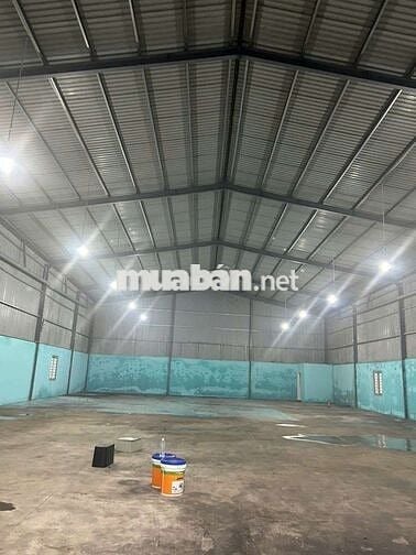 Cho thuê kho xưởng Tân Uyên 600m điện 250kva có văn phòng đường cont