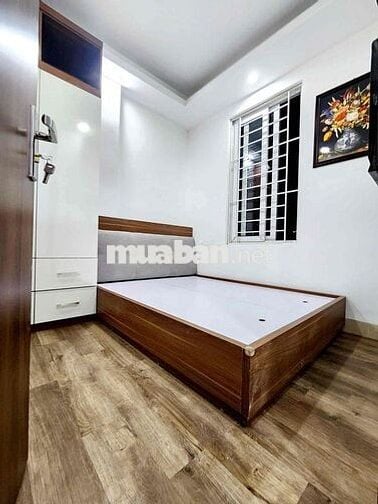 Bán CCMN Mặt Phố Có Sổ Hồng Đồng Sở Hữu - 2n2wc Khương Đình, Ngã 4 Sở