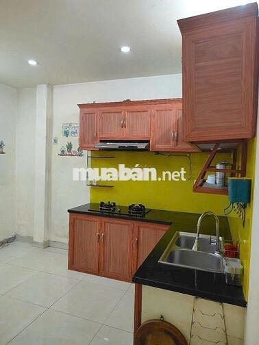 Cho thuê nhà 4m x 25m mặt tiền Xuân Thới 2, Xuân Thới Đông, Hóc Môn