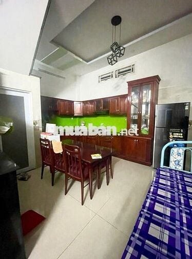 Bán nhà 3 TẦNG - giá 5,6tỷ (TL) - Cầu Vượt Bình Phước - Vạn Phục City