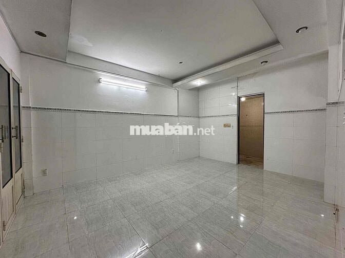 cần cho thuê nhà hxt ngay ngã tư hàng xanh đường xô viết nghệ tĩnh