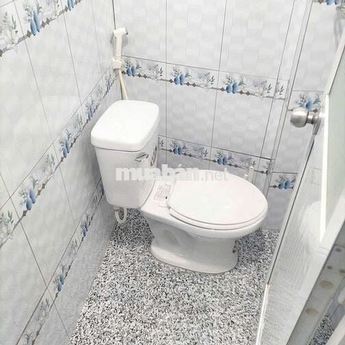 Cho thuê nhà nguyên căn hẻm xe hơi