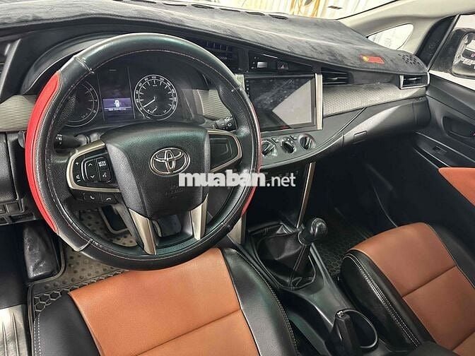 Toyota Innova 2020 2.0E - 144000 km
