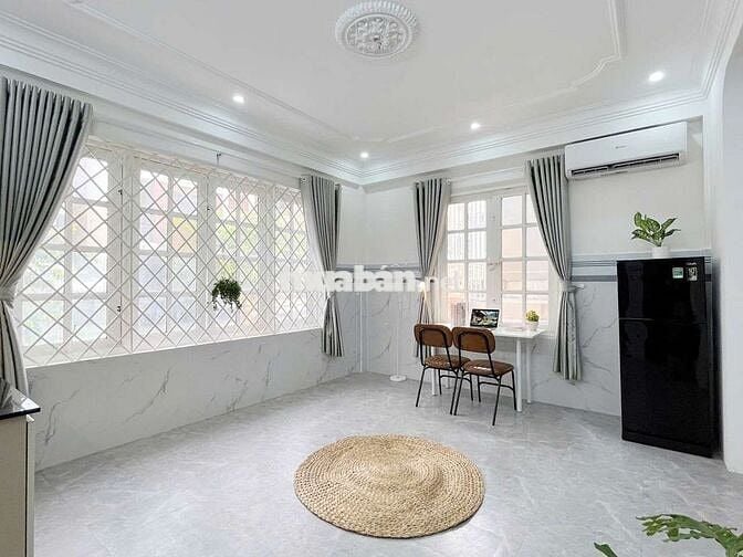CĂN HỘ 1PN TÁCH BẾP FULL NỘI THẤT THUẬN TIỆN DI CHUYỂN QUA CÁC QUẬN