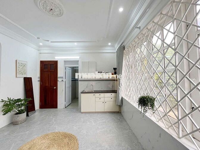 CĂN HỘ 1PN TÁCH BẾP FULL NỘI THẤT THUẬN TIỆN DI CHUYỂN QUA CÁC QUẬN