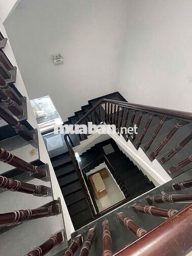 ✨ Nhà Phan Văn Hân, Bình Thạnh | 8.2x15m, Trệt 3 Lầu | Giá 100tr TL