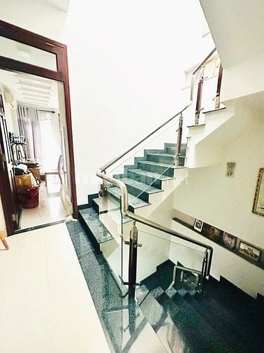 SÁT TÊN LỬA, CHỢ BÌNH TRỊ ĐÔNG, 4 TẦNG, HẺM 8M THÔNG, 4x16, Ở, KD TỐT