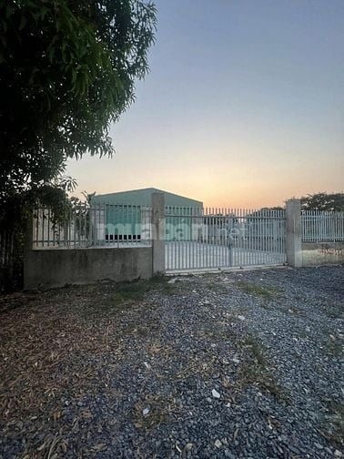 Cần đẩy lô đất víp Mặt tiền sông Sài Gòn: Nhị Bình 2, Hóc Môn, HCM
