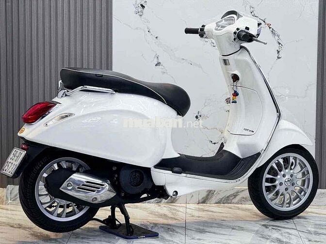 vespa spin 2015 bstp 9chủ zin nợ xấu trả 50% ạ