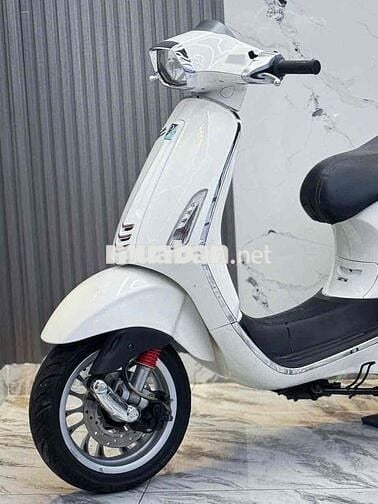 vespa spin 2015 bstp 9chủ zin nợ xấu trả 50% ạ