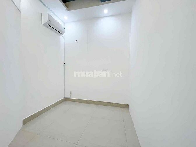 cho thuê căn hộ 2pn ban công ngay vòng xoay trung sơn sát rmit