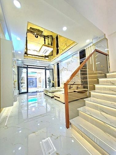 Bán nhà đường Huỳnh Tấn Phát, Q.7, full nội thất, vào ở ngay