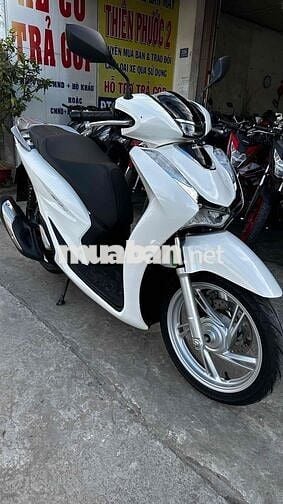 Honda SH 125 trắng đen 2020 ( hỗ trợ góp )